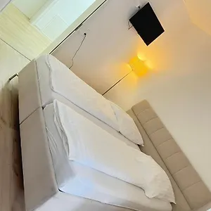 24 S Lejlighedshotel